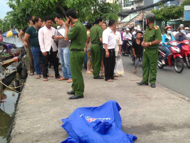 Sau một thời gian ngắn tìm kiếm, thi thể nạn nhân đã được lực lượng cứu hộ tìm thấy